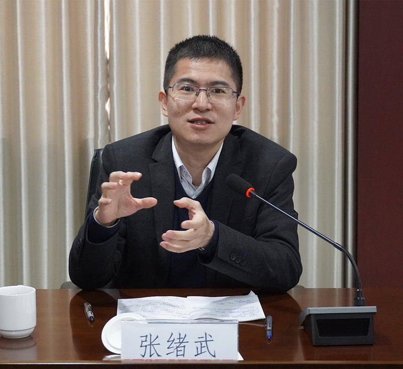 工信部原材料司建材處副處長張緒武一行蒞臨廈門標準砂調(diào)研指導